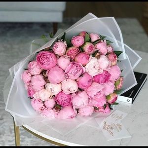 Meet your Posher, Rebecca